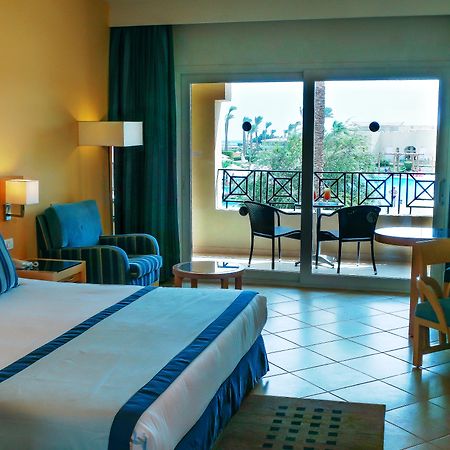Cleopatra Luxury Resort Makadi Bay Hurghada Exterior foto