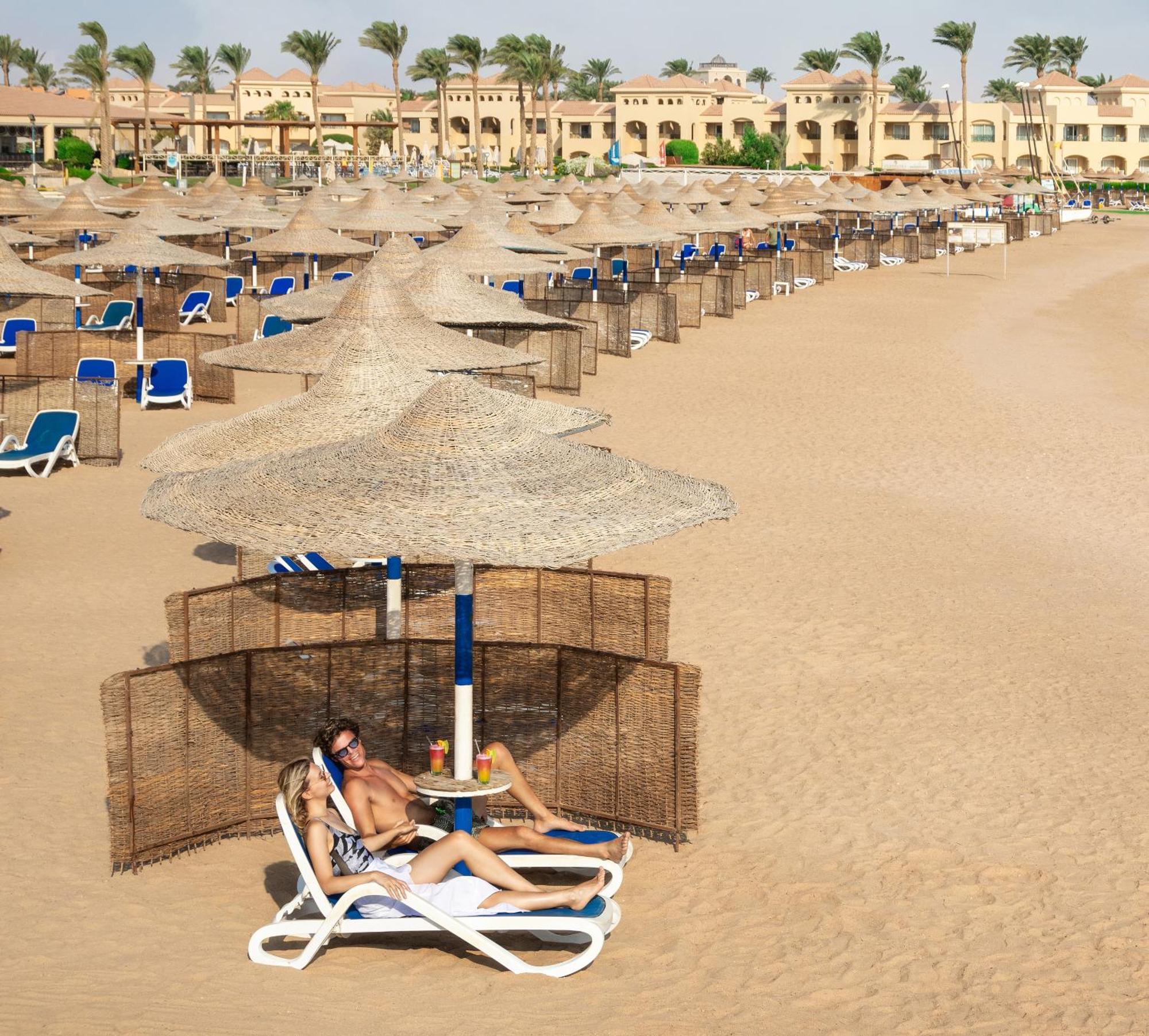 Cleopatra Luxury Resort Makadi Bay Hurghada Exterior foto